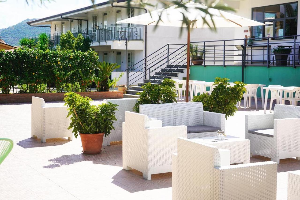 Medimare Residence Club Patti Exterior foto