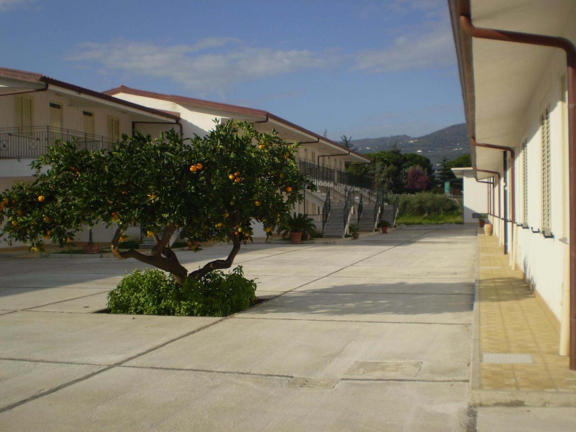 Medimare Residence Club Patti Exterior foto